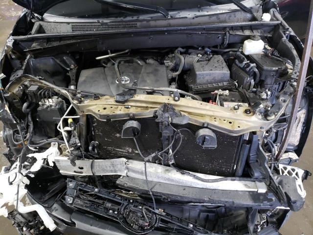 Фото 12 с аукциона – 2017 TOYOTA HIGHLANDER с VIN 5TDBZRFH1HS464908