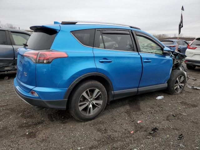 Photo 3 from auction – 2017 TOYOTA RAV4 XLE with VIN JTMRFREV4HD201855