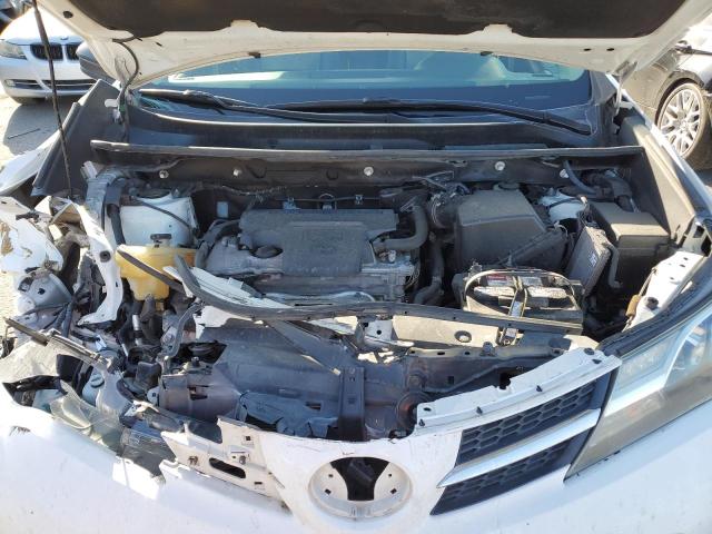 Photo 11 from auction – 2014 TOYOTA RAV4 LE with VIN 2T3BFREV2EW142790