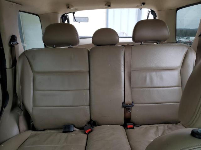 Photo 10 from auction – 2005 FORD ESCAPE XLT with VIN 1FMYU93105KB75680