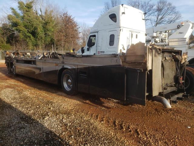Photo 3 from auction – 2006 FREIGHTLINER CHASSIS X with VIN 4UZAB2DC06CW58368