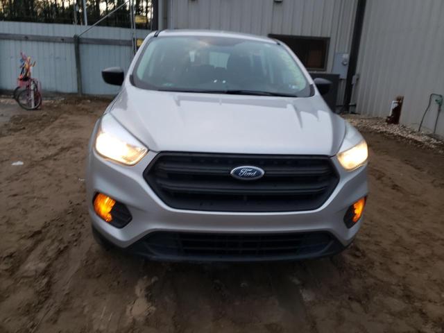 Photo 5 from auction – 2017 FORD ESCAPE S with VIN 1FMCU0F79HUC55171