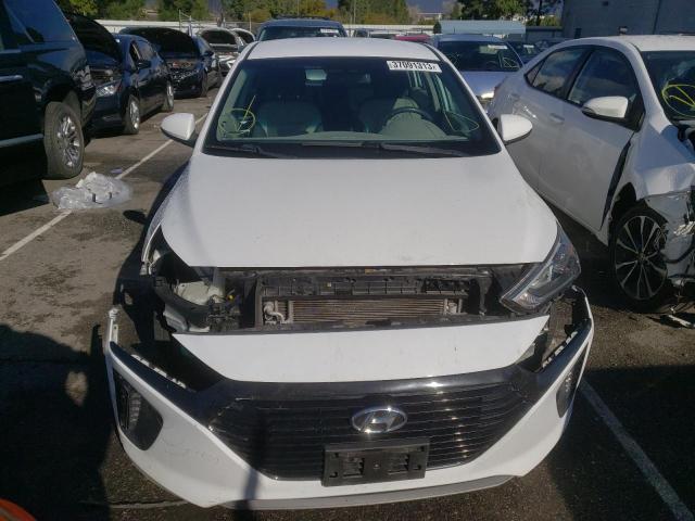 Photo 5 from auction – 2019 HYUNDAI IONIQ with VIN KMHC65LD0KU105586