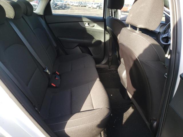 Photo 10 from auction – 2019 KIA FORTE FE with VIN 3KPF24AD2KE124505