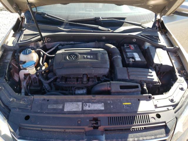 Photo 11 from auction – 2015 VOLKSWAGEN PASSAT S with VIN 1VWAT7A36FC089400