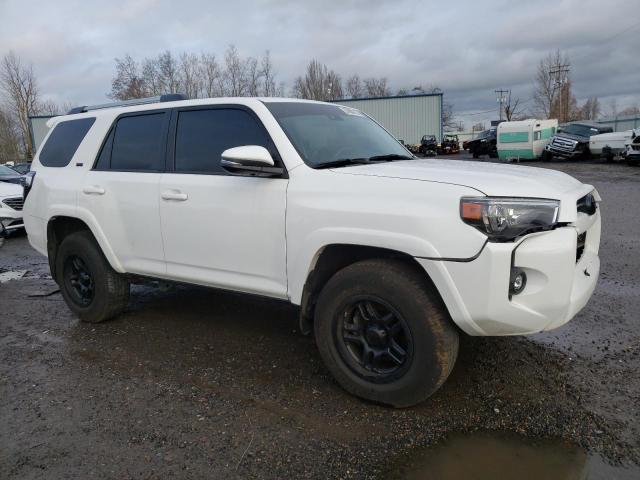 Photo 4 from auction – 2021 TOYOTA 4RUNNER SR with VIN JTENU5JR6M5877682