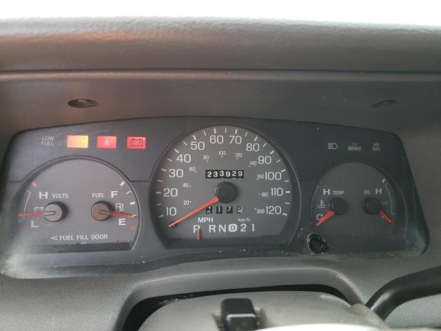 Photo 9 from auction – 2000 MERCURY GRAND MARQ with VIN 2MEFM75W9YX720106