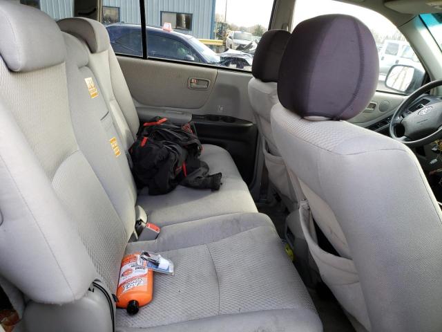 Photo 11 from auction – 2004 TOYOTA HIGHLANDER with VIN JTEDD21A940087195