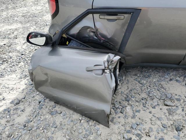 Photo 13 from auction – 2015 KIA SOUL with VIN KNDJN2A25F7208537