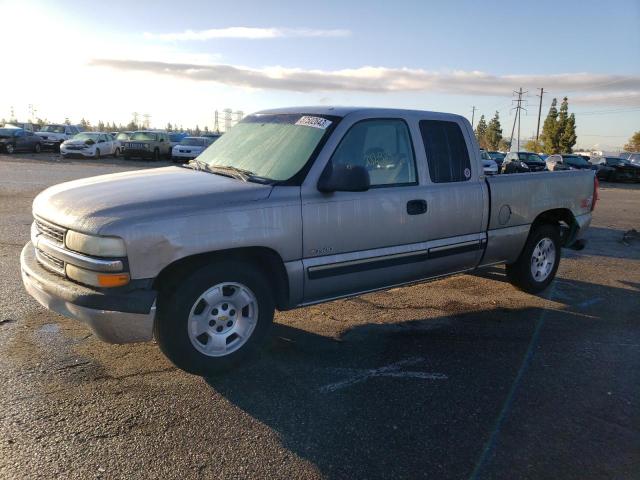 CHEVROLET SILVERADO 2000 with VIN 2GCEC19W3Y1369056 - Photo from auction