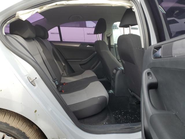 Photo 10 from auction – 2017 VOLKSWAGEN JETTA S with VIN 3VW2B7AJ8HM312138