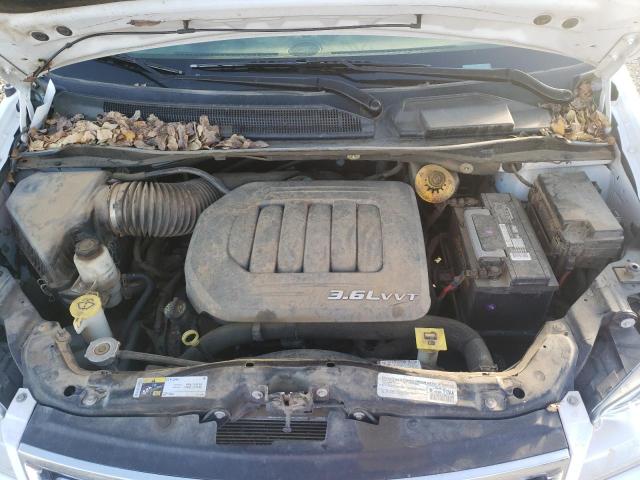 Photo 12 from auction – 2015 CHRYSLER TOWN & COU with VIN 2C4RC1BG4FR608620