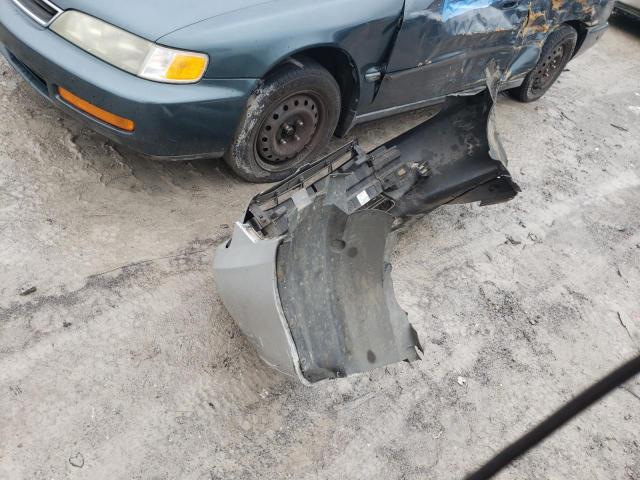 Photo 12 from auction – 2004 CHEVROLET CAVALIER with VIN 1G1JC52F047368100