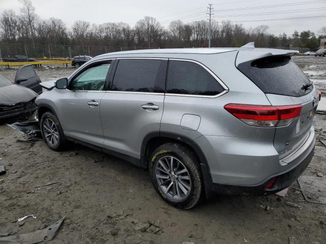 Photo 2 from auction – 2019 TOYOTA HIGHLANDER with VIN 5TDJGRFHXKS075807