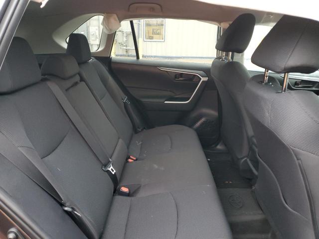 Photo 11 from auction – 2021 TOYOTA RAV4 LE with VIN 2T3F1RFV2MC242869