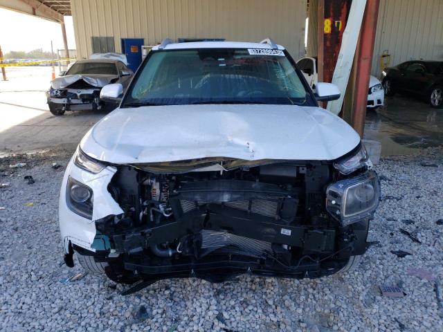 Photo 5 from auction – 2023 HYUNDAI VENUE SEL with VIN KMHRC8A3XPU213929
