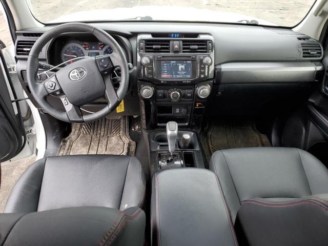 Photo 8 from auction – 2019 TOYOTA 4RUNNER SR with VIN JTEBU5JR2K5733160