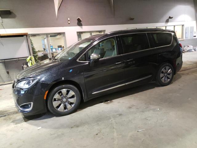 CHRYSLER PACIFICA H 2018 with VIN 2C4RC1N7XJR157634 - Photo from auction