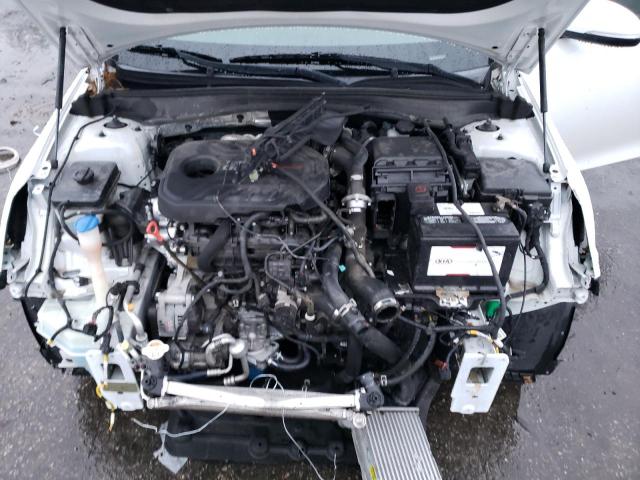 Photo 11 from auction – 2016 KIA OPTIMA SX with VIN 5XXGW4L21GG016136