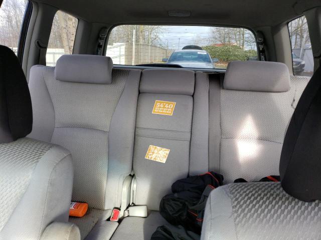 Photo 10 from auction – 2004 TOYOTA HIGHLANDER with VIN JTEDD21A940087195