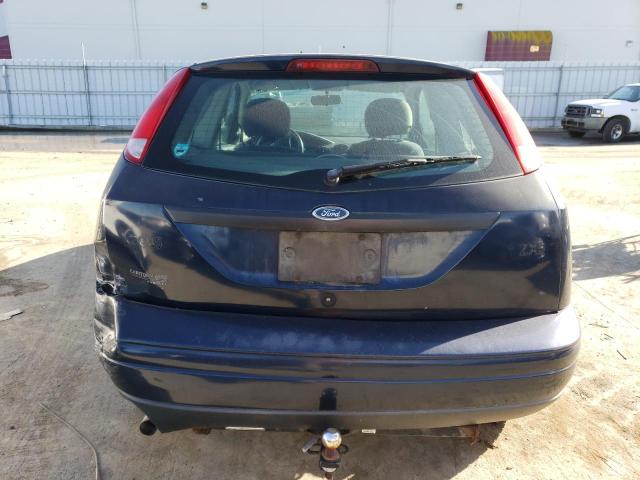 Photo 6 from auction – 2000 FORD FOCUS ZX3 with VIN 3FAFP3135YR247323