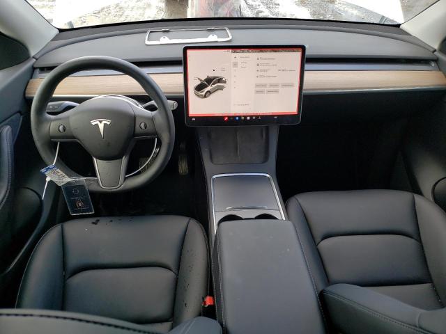 Photo 8 from auction – 2022 TESLA MODEL Y with VIN 7SAYGDEE5NF392592
