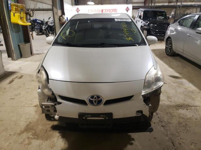 Photo 5 from auction – 2013 TOYOTA PRIUS with VIN JTDKN3DU1D1693542