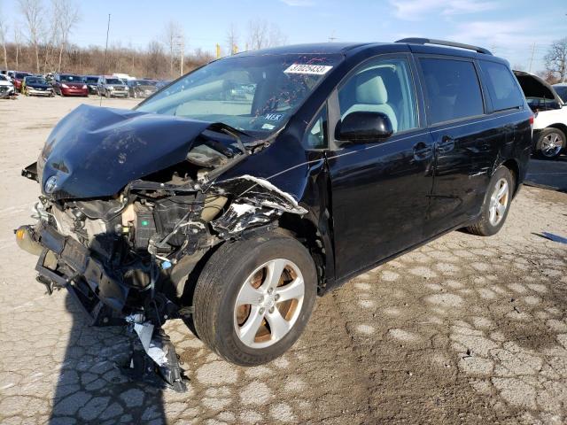 Photo 1 from auction – 2014 TOYOTA SIENNA LE with VIN 5TDKK3DC6ES457246
