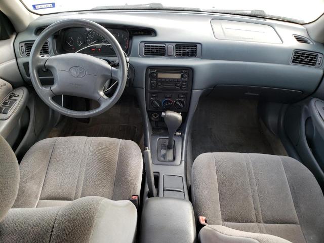 Photo 8 from auction – 2000 TOYOTA CAMRY CE with VIN 4T1BG22K7YU651589