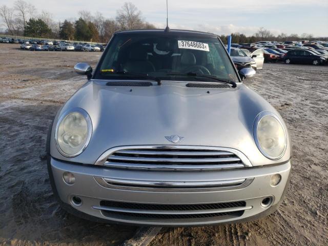 Photo 5 from auction – 2007 MINI COOPER with VIN WMWRF335X7TG17039