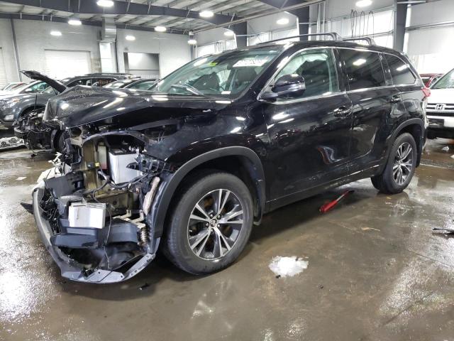 TOYOTA HIGHLANDER 2017 с VIN 5TDBZRFH1HS464908 - Фото с аукциона
