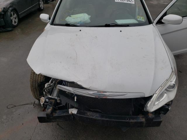 Photo 11 from auction – 2013 CHRYSLER 200 TOURIN with VIN 1C3CCBBBXDN765700