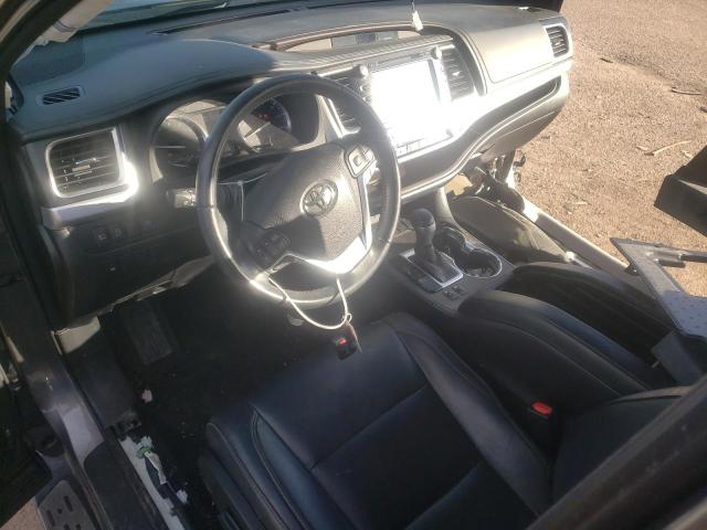 Zdjęcie 8 z aukcji – 2018 TOYOTA HIGHLANDER z VIN 5TDKZRFH0JS539507