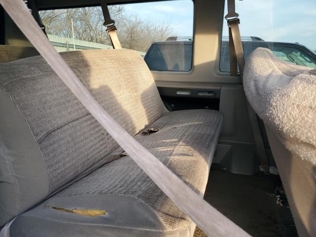 Photo 10 from auction – 2000 FORD ECONOLINE with VIN 1FBNE31LXYHB40110