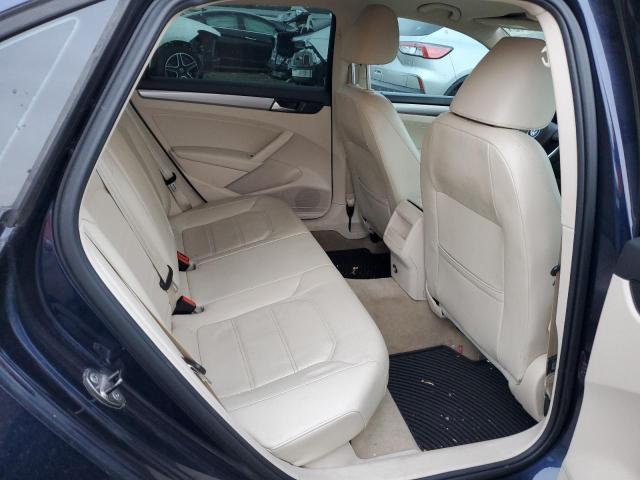 Photo 10 from auction – 2014 VOLKSWAGEN PASSAT S with VIN 1VWAT7A3XEC102857