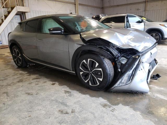 Photo 4 from auction – 2022 KIA EV6 LIGHT with VIN KNDC34LA8N5058559