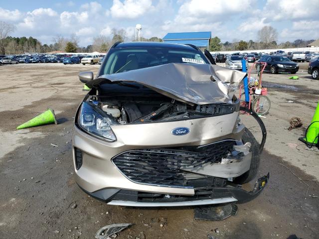 Photo 5 from auction – 2020 FORD ESCAPE SE with VIN 1FMCU0G64LUA23463