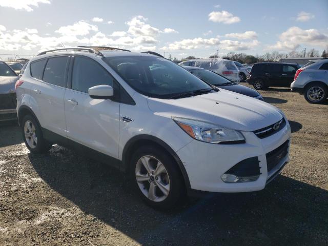 Photo 4 from auction – 2015 FORD ESCAPE SE with VIN 1FMCU9GX1FUB40371