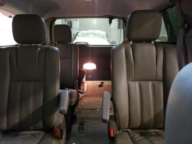 Photo 10 from auction – 2016 CHRYSLER TOWN & COU with VIN 2C4RC1BG7GR253055
