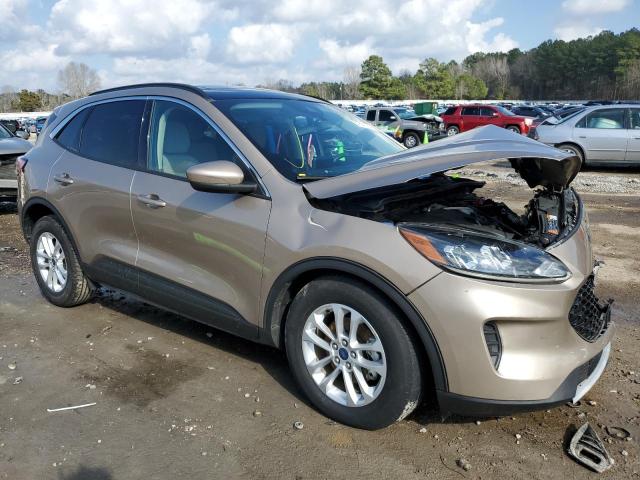 Photo 4 from auction – 2020 FORD ESCAPE SE with VIN 1FMCU0G64LUA23463
