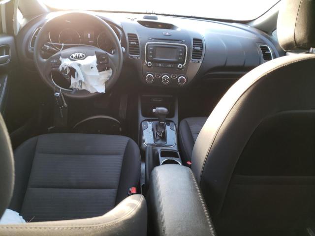 Photo 8 from auction – 2017 KIA FORTE LX with VIN 3KPFL4A7XHE147093