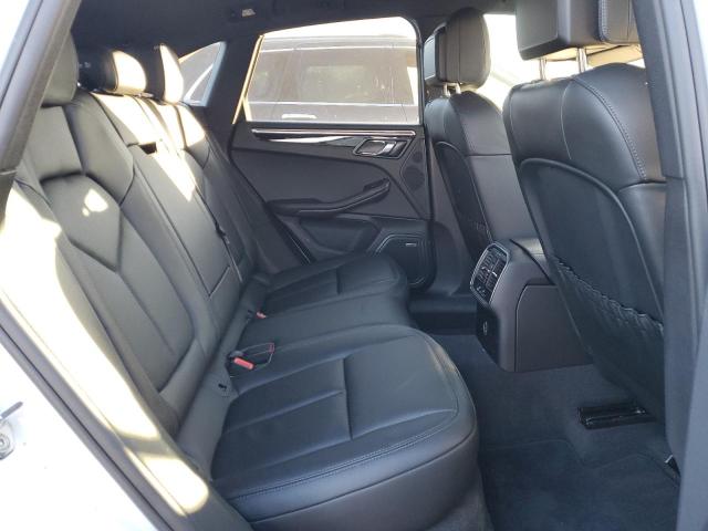 Photo 11 from auction – 2018 PORSCHE MACAN with VIN WP1AA2A51JLB14529