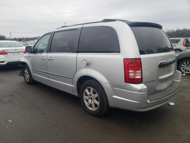Photo 2 from auction – 2010 CHRYSLER TOWN & COU with VIN 2A4RR5D14AR310439