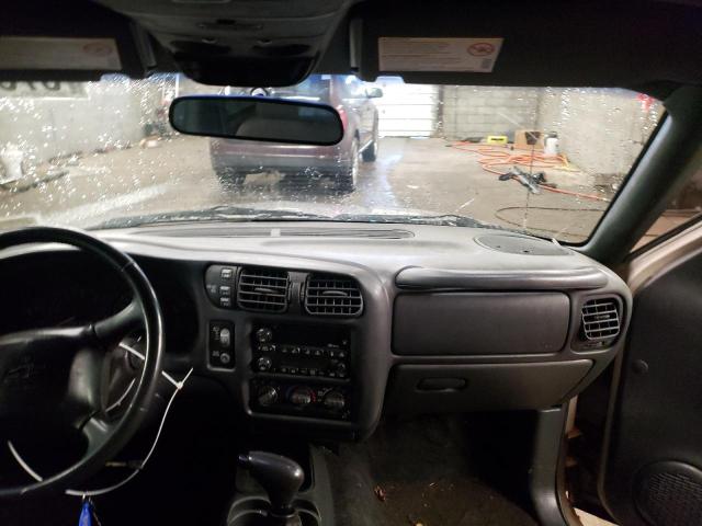 Photo 8 from auction – 2003 CHEVROLET BLAZER with VIN 1GNCT18X13K116688