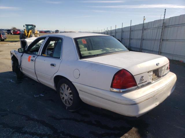 Photo 2 from auction – 2005 FORD CROWN VICT with VIN 2FAFP74W55X121490