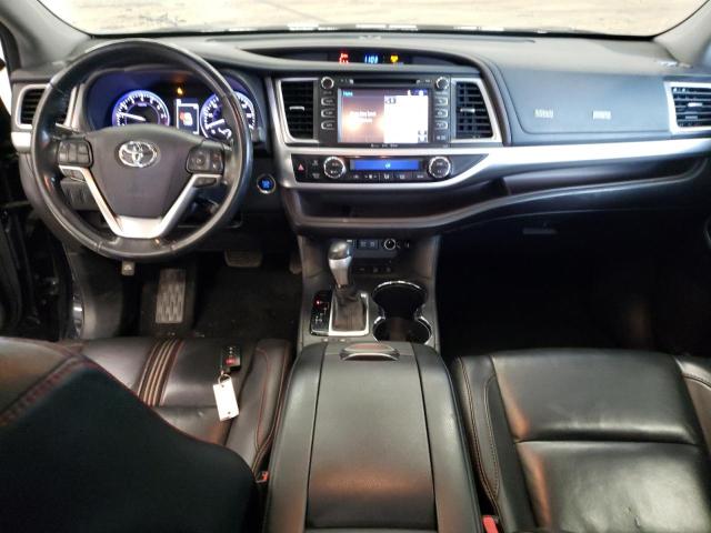 Photo 8 from auction – 2018 TOYOTA HIGHLANDER with VIN 5TDJZRFH4JS489545