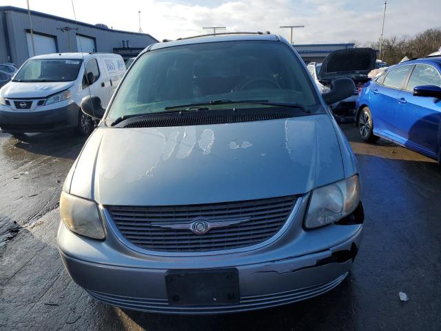 Photo 5 from auction – 2003 CHRYSLER TOWN & COU with VIN 2C4GP44343R136602