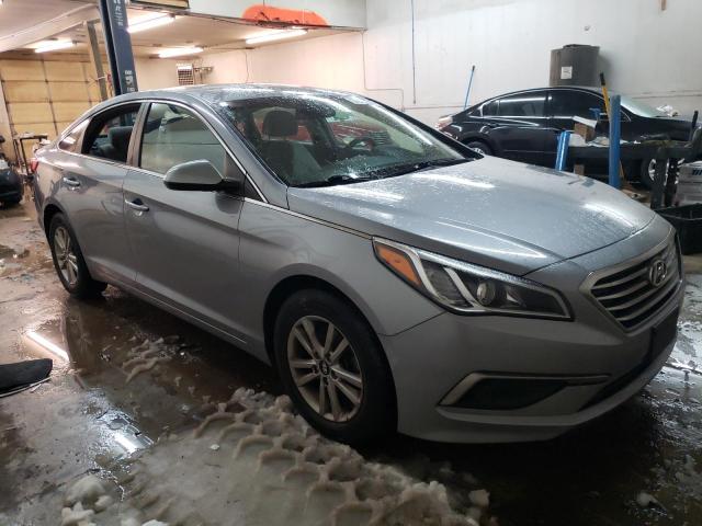 Photo 4 from auction – 2016 HYUNDAI SONATA SE with VIN 5NPE24AF9GH417298