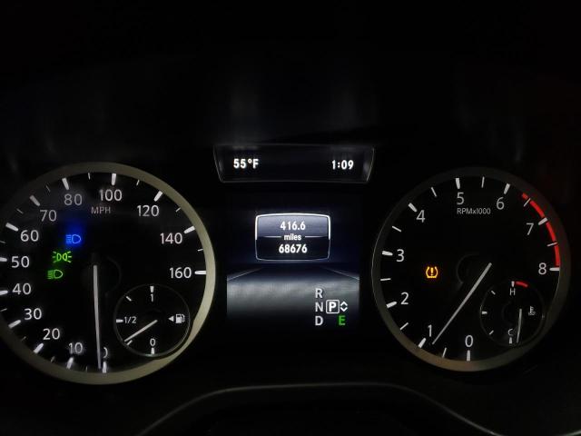 Photo 9 from auction – 2017 INFINITI QX30 BASE with VIN SJKCH5CR5HA030983