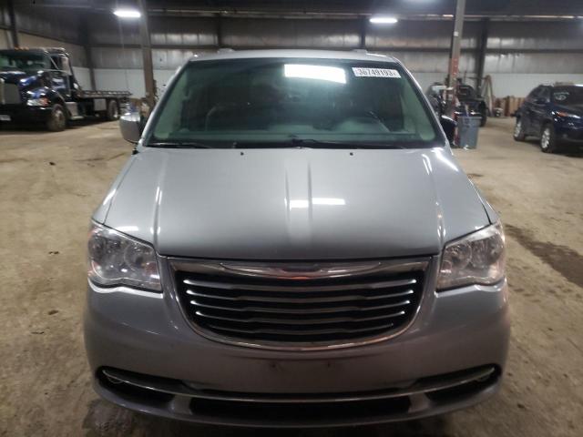Photo 5 from auction – 2014 CHRYSLER TOWN & COU with VIN 2C4RC1BG5ER440873